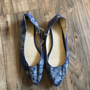 old navy pointed ballet flat